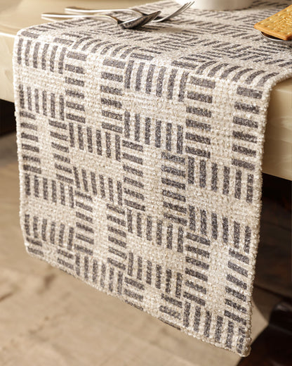 Mono Lattice Table Runner
