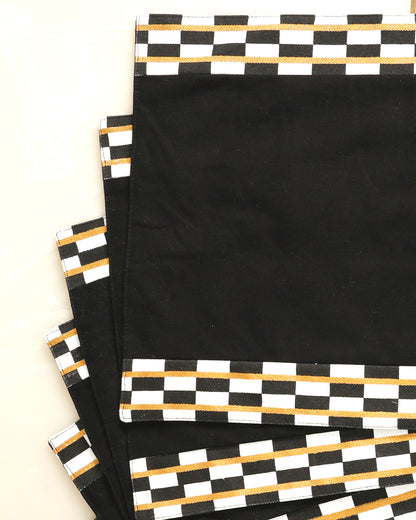 CHECKERED